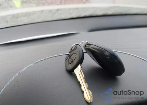 2004 Oldsmobile Alero Gl2 z USA, uszkodzony, nr VIN 1G3NL52E84C238220